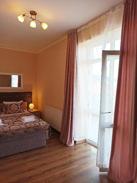Beautiful Mountain View Apartment Мукачеве Екстериор снимка