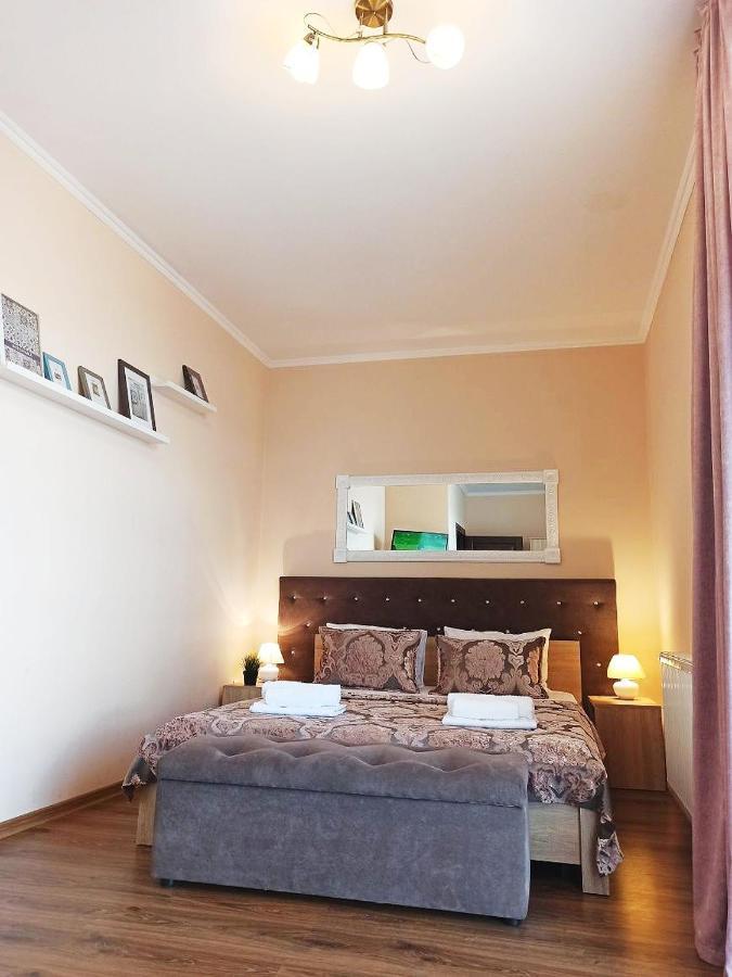 Beautiful Mountain View Apartment Мукачеве Екстериор снимка
